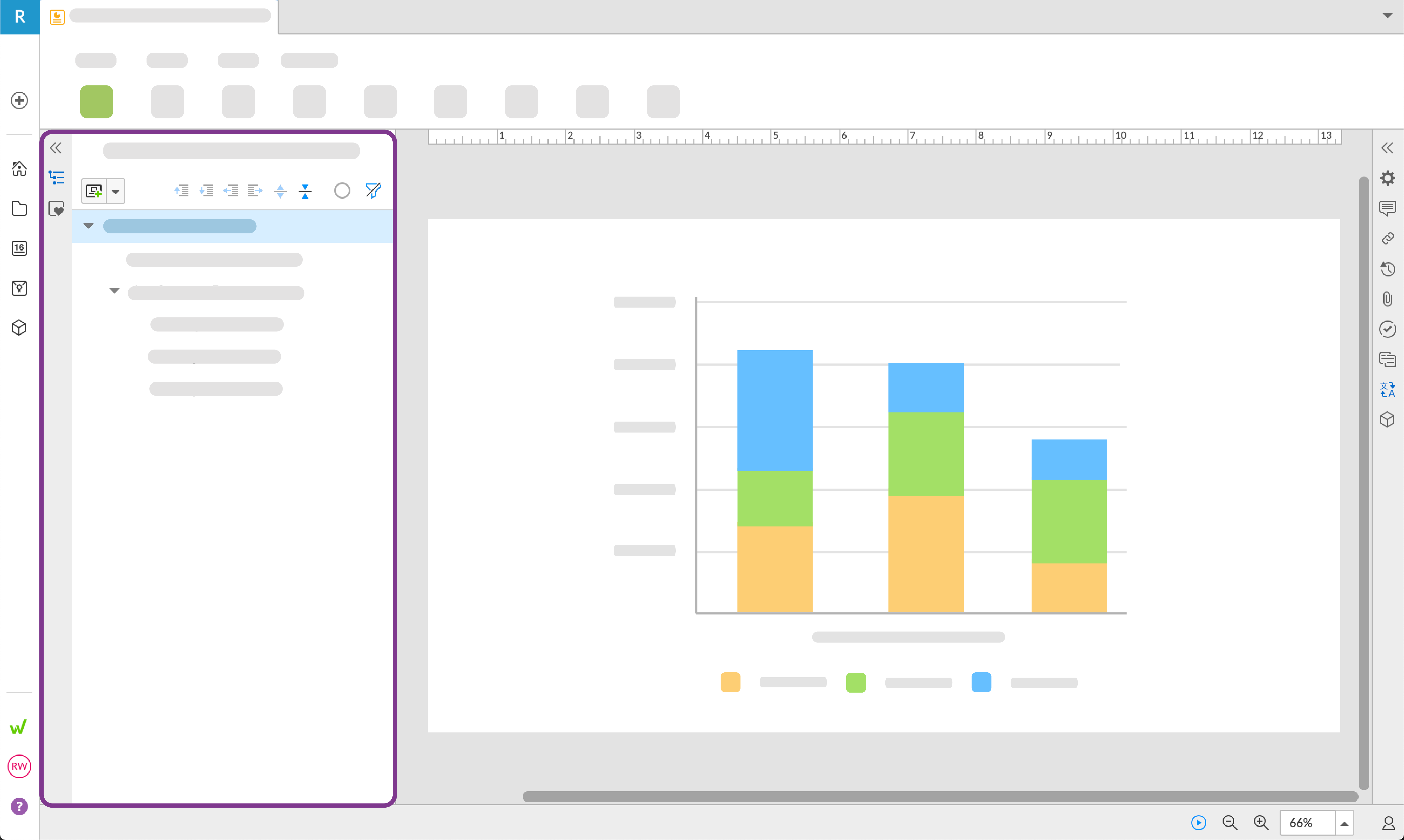 navigate between slides in the outline panel